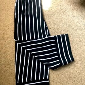 Wide leg black and white vertical striped wide leg pants size m